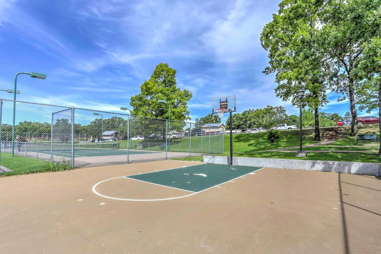 Resort Condo With Pool About 3 Mi To Branson Landing! Εξωτερικό φωτογραφία